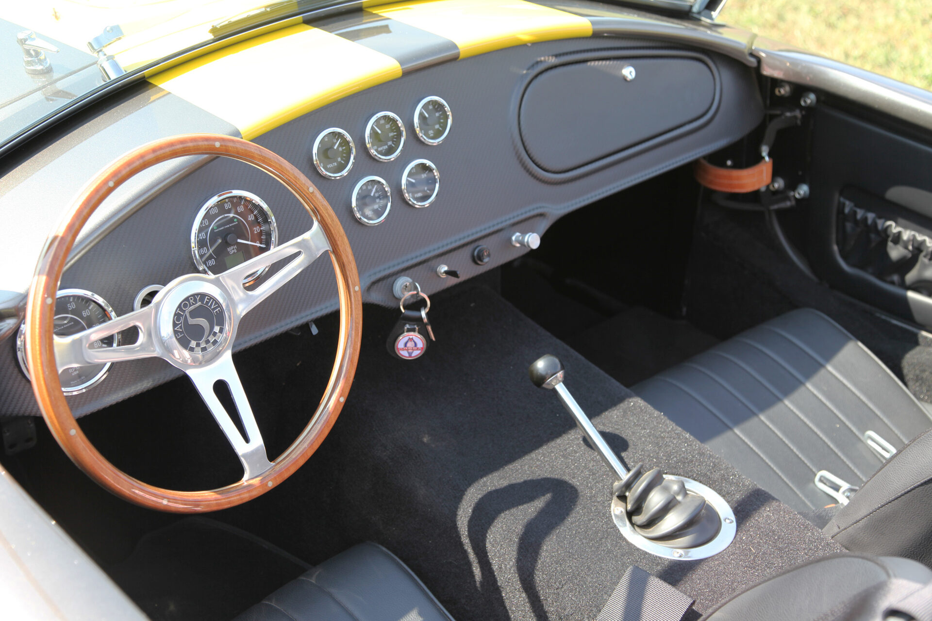 Gauge cluster close-up